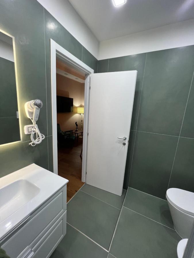 צ'יסטרנה די לטינה B&B Caffe Retro' מראה חיצוני תמונה