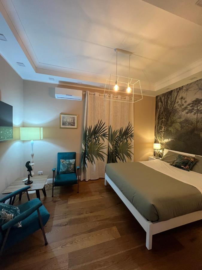 צ'יסטרנה די לטינה B&B Caffe Retro' מראה חיצוני תמונה